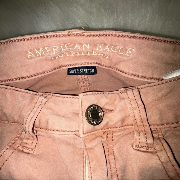 American Eagle Pink Skinny Jean (Soft material) size 2 regular. - Picture 4 of 5